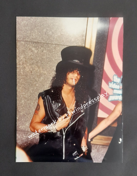 Guitarist Slash from the band Guns n Roses 6" x 8" Original Promo/Agency Photo